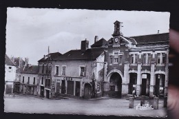 SAINT SAUVEUR EN PUISAYE - Saint Sauveur En Puisaye