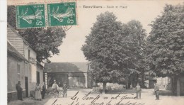 BONVILLERS (Oise) - Ecole Et Place - Animée - Andere & Zonder Classificatie