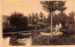 BRAY Sur SOMME  -    Au Bord D´ Un Etang - Bray Sur Somme