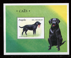 (cl 23 - P5) Angola ** Bloc N°  42 -(ref. Michel Au Dos) Chiens - Angola