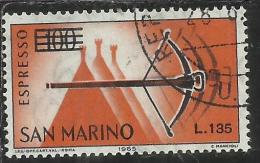 REPUBBLICA DI SAN MARINO 1965 ESPRESSI SPECIAL DELIVERY BALESTRA SOPRASTAMPATO SURCHARGED LIRE 135 SU 100 USATO USED - Express Letter Stamps