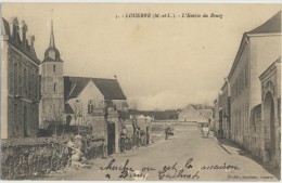 CPA 49 LOUERRE - Carte Rare - L'entrée Du Bourg - Saumur