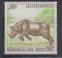 LAOS    1971       PA      N°  83           COTE     6 € 50        ( 748 ) - Laos