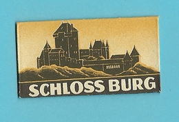 Une Lame De Rasoir  SCHLOSS BURG   (L94) - Razor Blades