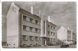 CPSM CHATEAUNEUF EN THYMERAIS (Eure Et Loir) - Le Groupe H.L.M. - Châteauneuf