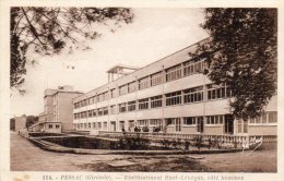 PESSAC  -  Etablissement  Haut Lévéque  Coté Hommes - Pessac