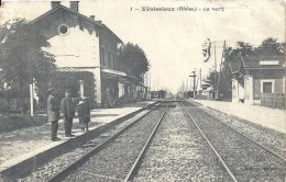 RHONE ALPES - 69 - RHONE - VENISSIEUX - La Gare - Petit Manque - Vénissieux