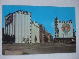 G84 Postcard Milwaukee - Schlitz Brewing Co. - Milwaukee