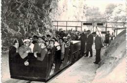 Grottes De Lacave Train électrique Retour De La Visite - Lacave