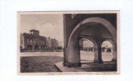 BAZAS LES ARCADES ET L'HOTEL DE VILLE - Bazas