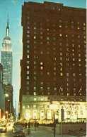 Carte Postale Ayant Circulé En 1975. Madison Square Garden. - Other Monuments & Buildings