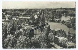 CPSM - Roubaix- Vue Plongeante Sur Le Parc Barbieux - Roubaix