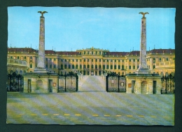 AUSTRIA  -  Vienna  Schonbrunn Palace  Unused Postcard As Scan - Château De Schönbrunn