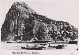 Carte Photo,GIBRALTAR EN 1957,PENON,piste,aéroport ,rocher,pilier D´hercule,territoire Britannique,united Kingdom - Gibilterra