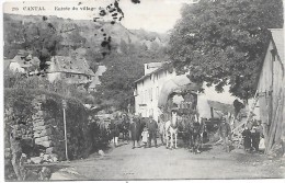 CANTAL - Entrée Du Village De CARLAT - La Malle Poste - Carlat