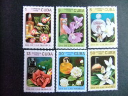 CUBA 1989 FLEURS PARFUM - FLORA - PERFUME  Yvert 2937 / 2942 **MNH - Unused Stamps