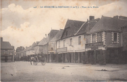 CPA LA GUERCHE-DE-BRETAGNE PLACE DE LA MAIRIE - La Guerche-de-Bretagne