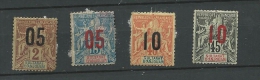 4 Timbres Anjouan Surchargés 1802 /1900 - Unused Stamps