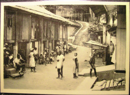 CPM Albert SCHWEITZER Lambaréné (Gabon) - Une Rue Passante Dans L´hôpital Du Docteur - Nobel Prize Laureates