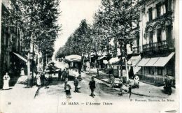 N°40270 -cpa Le Mans -l'avenue Thiers -tramway- - Strassenbahnen