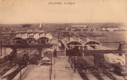 AULNOYE : LE DÉPÔT [ CHEMIN De FER / GARE / TRAIN / LOCOMOTIVE - RAILWAY / ENGINE ] - ANNÉE / YEAR ~ 1930 (q-741) - Aulnoye