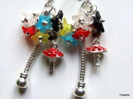 Boucles D'oreilles Fleurs Lucite Multicolore Champignon émail Rouge Amanite Tue-mouche - Earrings