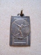 Médaille Jeux De Balle Bruxelles ?  1946 - Otros & Sin Clasificación