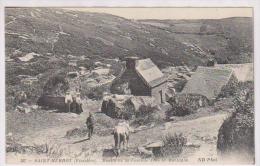 CPA DPT 29 ST HERBOT, MOULIN DE LA CASCADE DANS LA MONTAGNE - Saint-Herbot