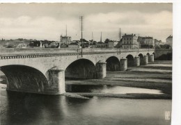 CPSM 49 SAUMUR PONT NAPOLEON 1960  Grand Format 15 X 10,5 - Saumur