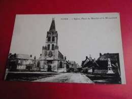 76  TOTES  L 'Eglise Place Du Marché Et Monument   NON  Circulee  Edit  Seine Maritime - Totes