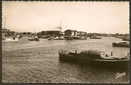 GUJAN MESTRAS Entrée Du Port De Larros (Dany) Gironde (33) - Gujan-Mestras