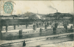 81 CASTRES / Le Jardin De L'Evêché, Vue Prise Du Balcon Du Théâtre / - Castres