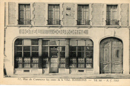 SOISSONS (02) Devanture De L'Hotel De La Couronne Rue Du Commerce - Soissons