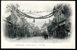 Cpa Du 28 Courville Un Jour De Fête     JUI32 - Courville