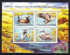 UZB-	13	UZBEKISTAN – 2006 INTERNATIONAL YEAR OF DESERTS - Canards