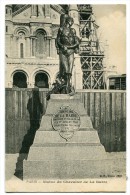 Ref 194 - PARIS - Statue Du Chevalier De La Barre - Estatuas