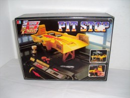 MB / PIT  STOP - Antikspielzeug