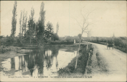 44 LE GAVRE / Le Calvaire Et La Route Conduisant à La Forêt / - Le Gavre