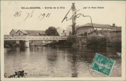 65 VIC EN BIGORRE / Entrée De La Ville Par Le Pont Debat / - Vic Sur Bigorre