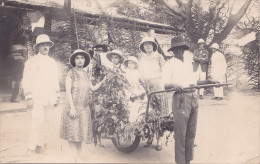 BRAZZAVILLE ( Carte Photo ) Fête De Pousse Pousse Fleuris En 1926 - Brazzaville