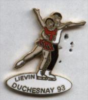 Pin's Patinage Patineur Duchesnay Liévin 93 (rouge) - Eiskunstlauf