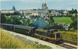 Train : Splendide Image Des Editions La Vie Du Rail : Le Train 396, Se Dirigeant Vers Paris Passe Devant Coutances..... - Ferrocarril