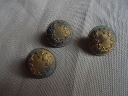 Ancien - Petit Lot 3 Boutons D'uniforme Militaire (dorés) - Botones