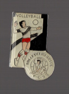 Pin's Volley / VCB (Volley Club De Brive) - Pallavolo