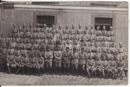 Carte Postale Photo Militaire Caserne à Situer Localiser ?  7 ème Régiment - Regimente