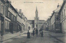 PICARDIE - 80 - SOMME - AILLY SUR NOYE - La Rue Saint Martin - Animation - Ailly Sur Noye