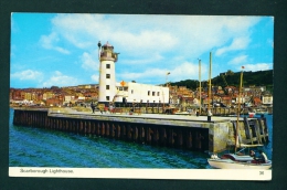 ENGLAND  -  Scarborough  The Lighthouse  Unused Postcard As Scan (a Little Scribble On Reverse) - Scarborough