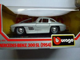 Superbe Maquette 1/24 Burago , Auto Mercédés 300 SL , Neuve - Burago