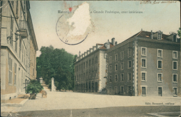 38 RENAGE / La Grande Fabrique, Cour Intérieure / CARTE COULEUR - Renage