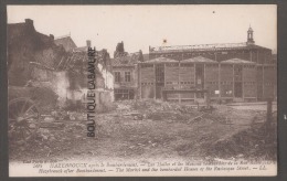 59--HAZEBROUCK  Après Le Bombardement-Les Halles Et Les Maisons Bombardées De La Rue Rubecque - Hazebrouck